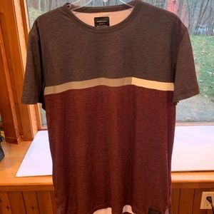 Used American Eagle Tee Shirt Men’s Large